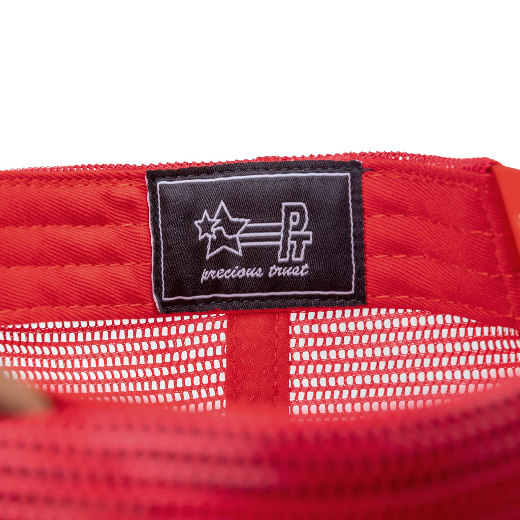 PT VARSITY LOGO TRUCKER - Red
