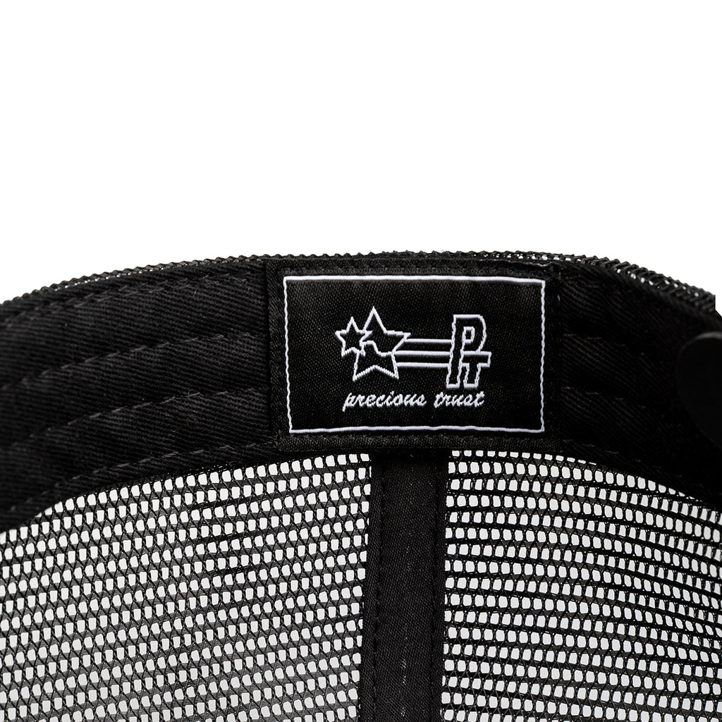 PT LOGO LEAF TRUCKER - Black