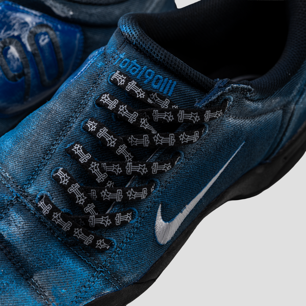 PT x NUMBER10 x NIKE: Total 90 Shoes