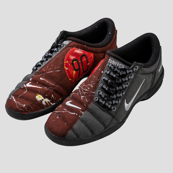 PT x NUMBER10 x NIKE: Total 90 Shoes