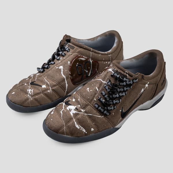 PT x NUMBER10 x NIKE: Total 90 Shoes