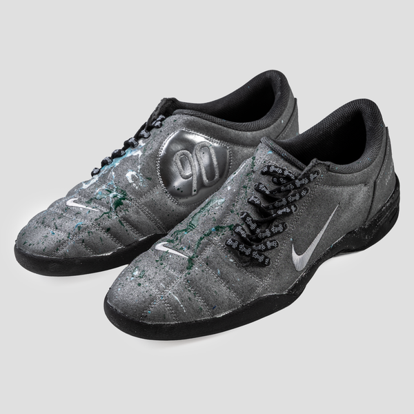 PT x NUMBER10 x NIKE: Total 90 Shoes