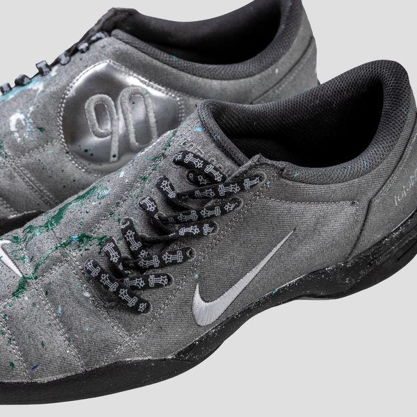 PT x NUMBER10 x NIKE: Total 90 Shoes