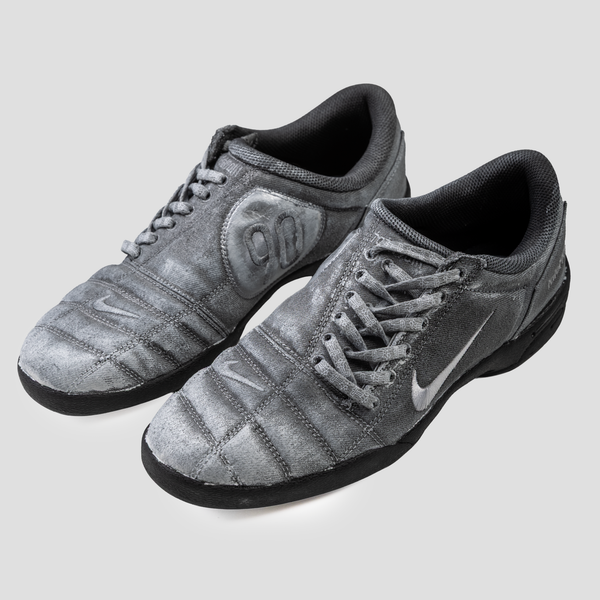 PT x NUMBER10 x NIKE: Total 90 Shoes