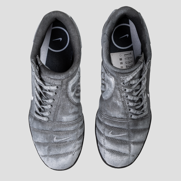 PT x NUMBER10 x NIKE: Total 90 Shoes