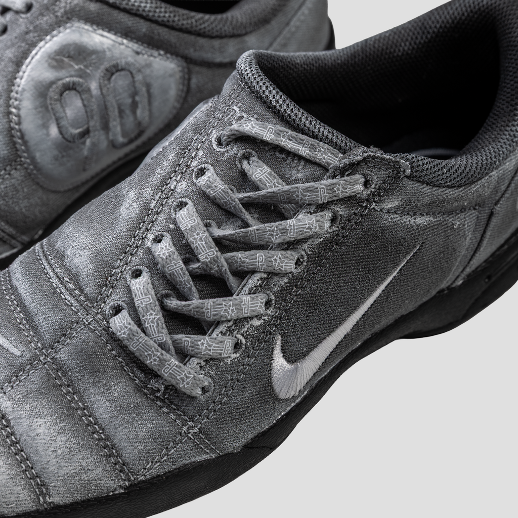 PT x NUMBER10 x NIKE: Total 90 Shoes