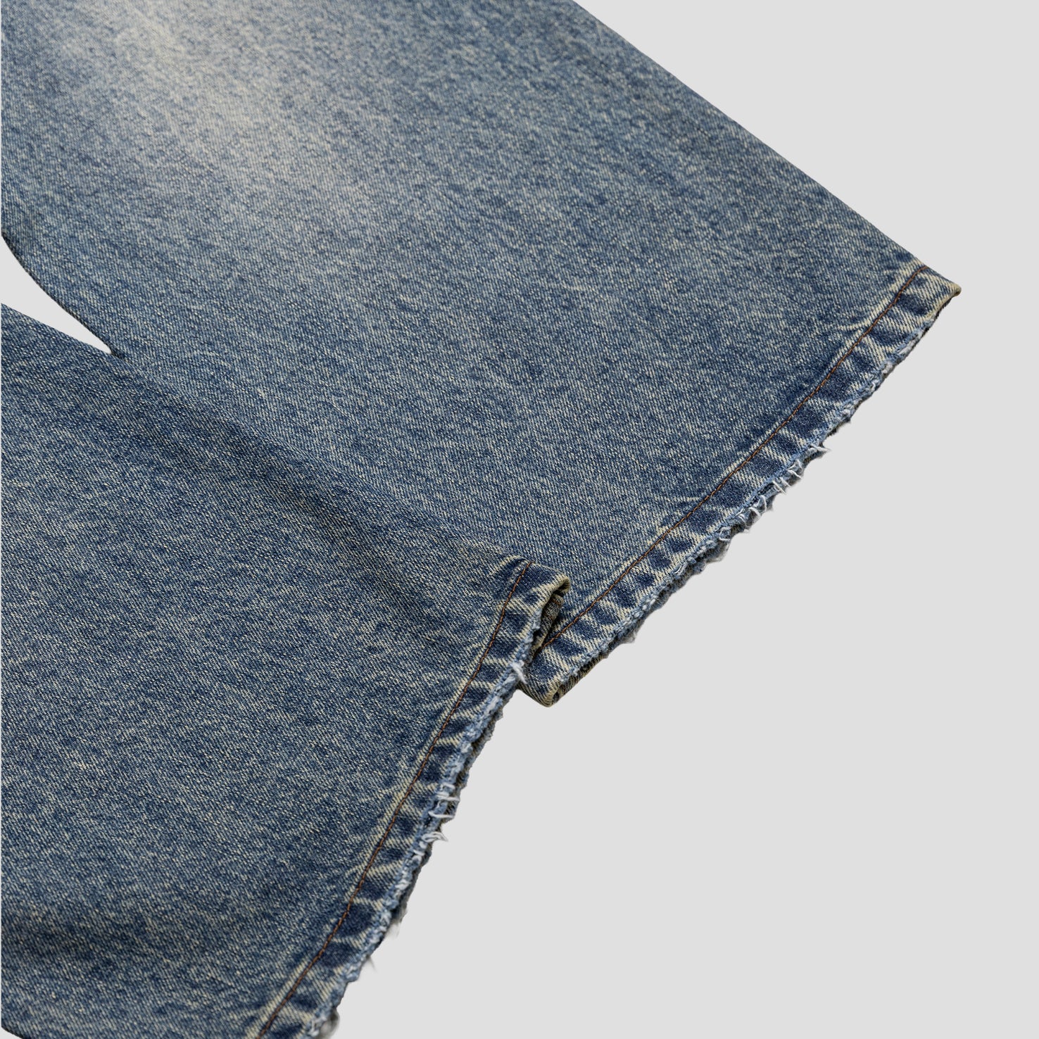 PT VICTORY DENIM (BLUE WASH)